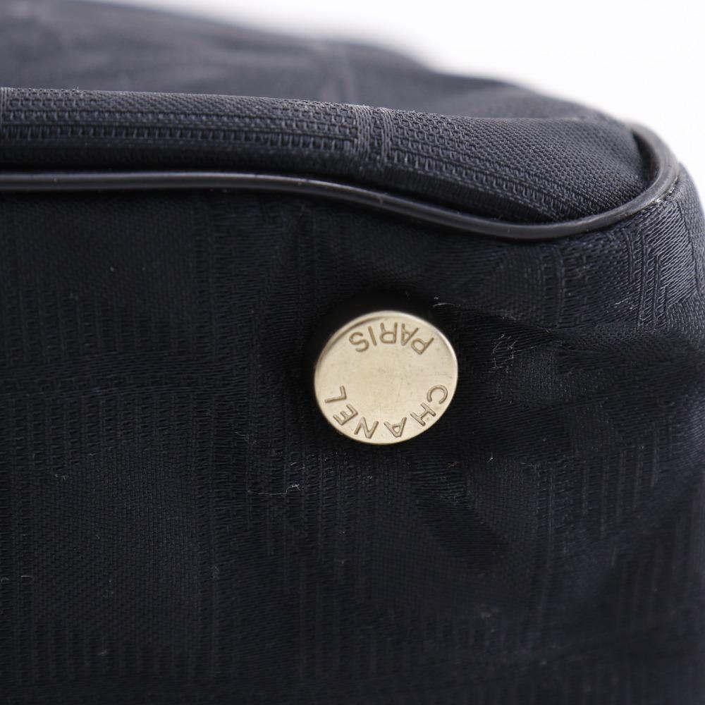 CHANEL Tote MM Tote Bag A15991 New travel line black Nylon canvas Women Used