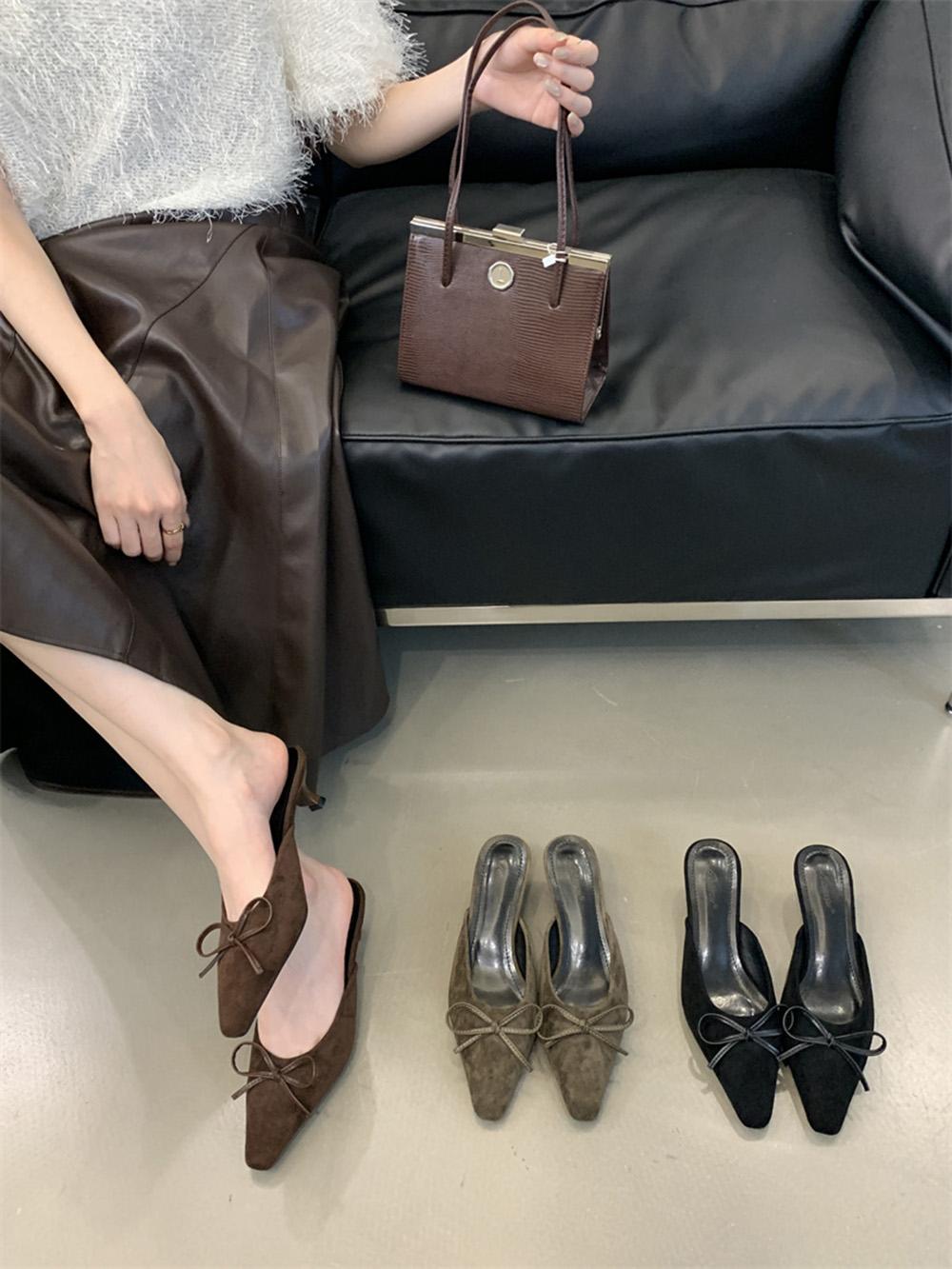 мода Модные женские тапочки с острым носком — фото 5