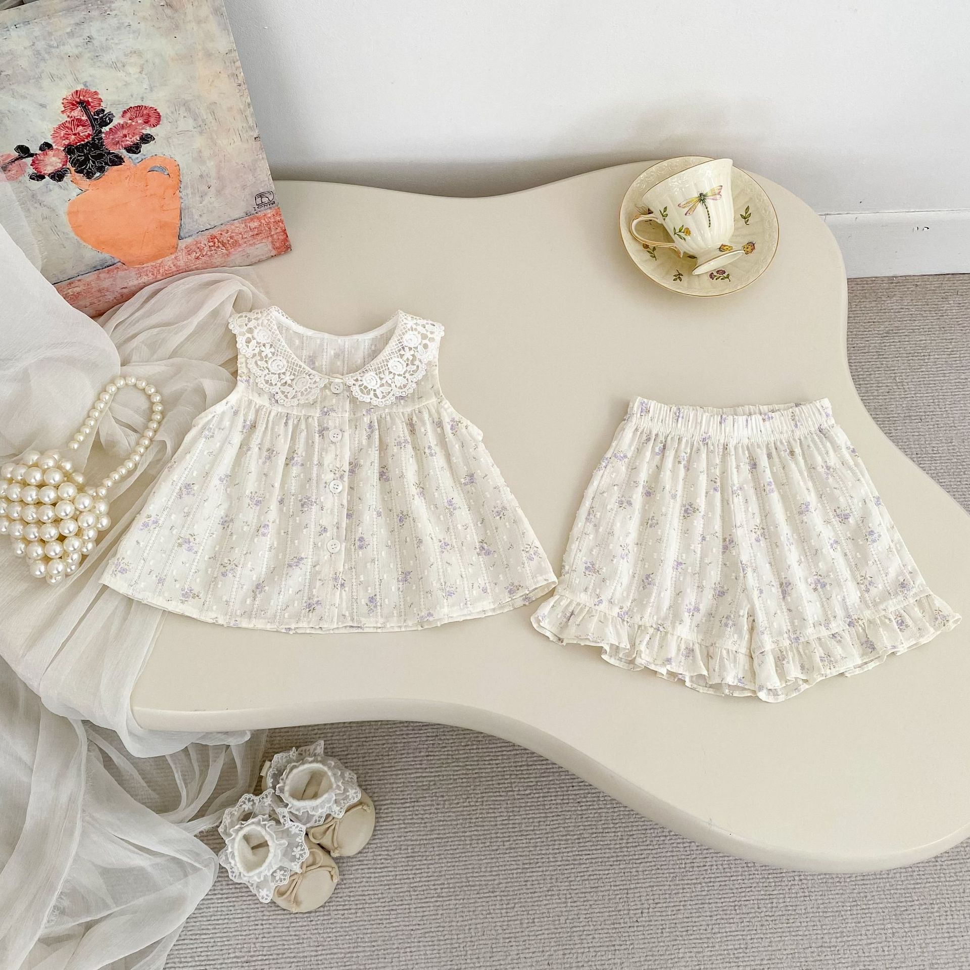 Girls Summer Floral Lace Collar Top and Ruffled Shorts Set 73