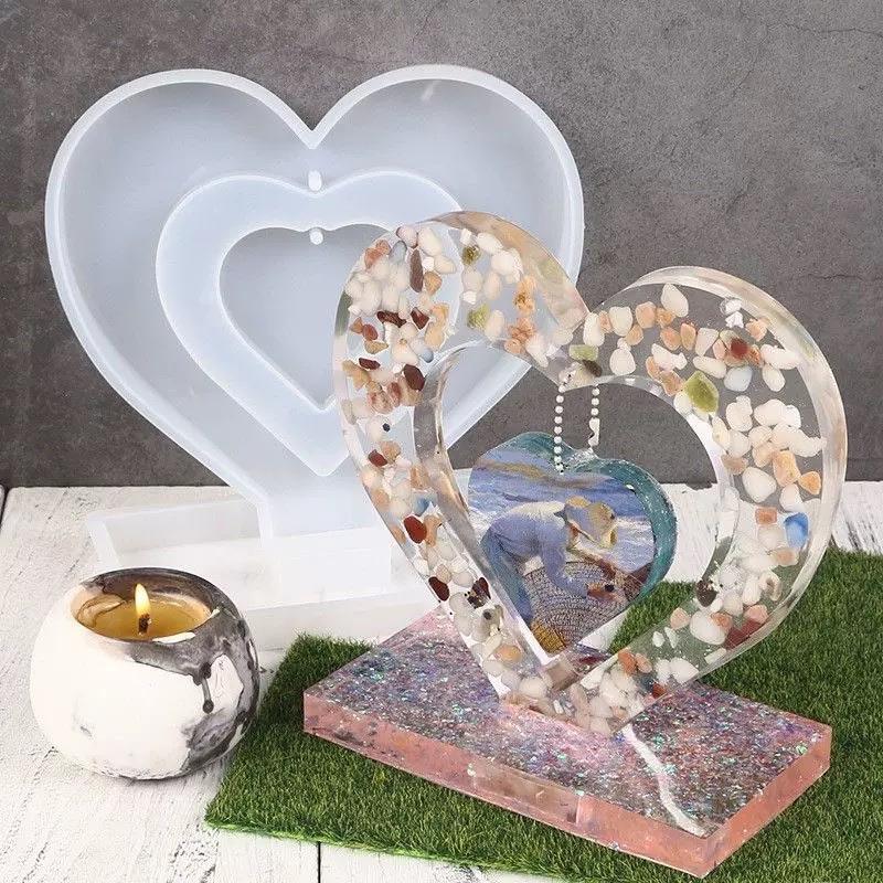WTEMPO DIY Epoxy Resin Molds Kit Hollowed-out Heart-shaped Photo Frame Molds with Colorful Bead Chains Home Decoration Display Stand Silicone Molds