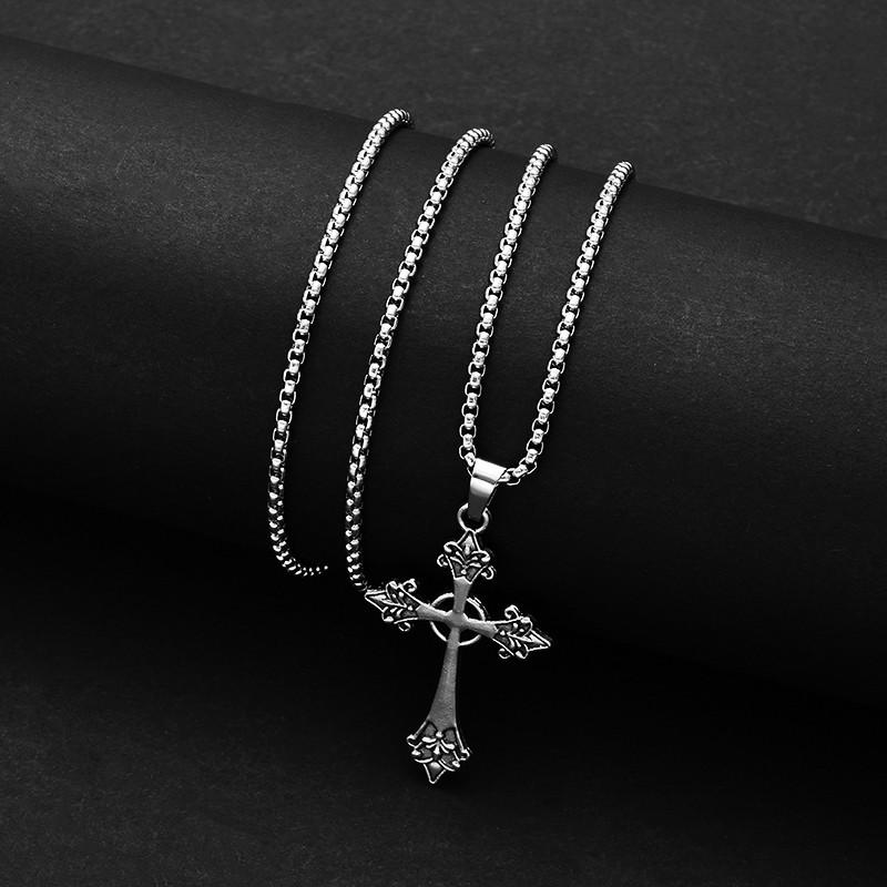 European and American Personalized Hip-hop Titanium Steel Necklace Men, Trendy Brand Simple Pendant Long Sweater Chain Accessories Women