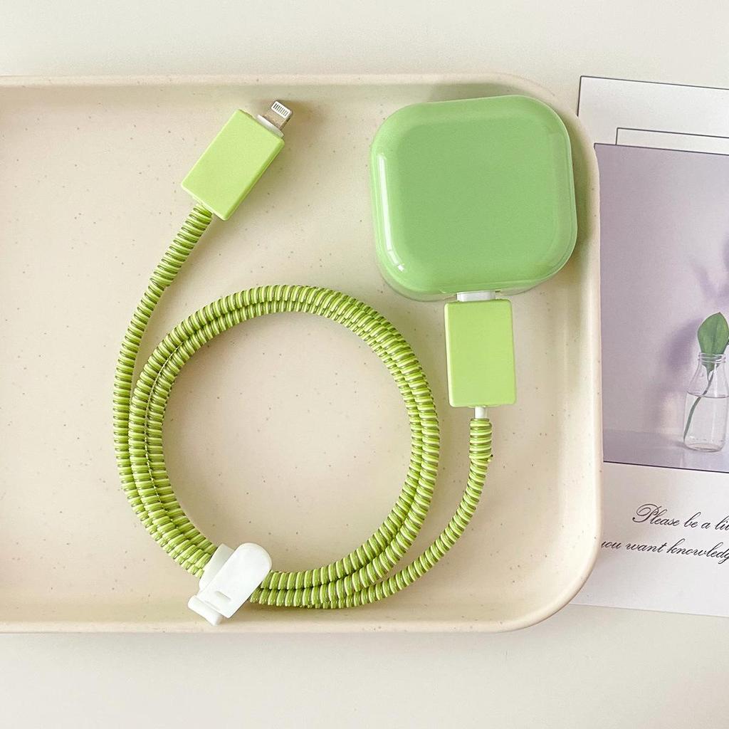 40W Protective Case for Apple 17Pro Charger: Solid Color Cable Protector