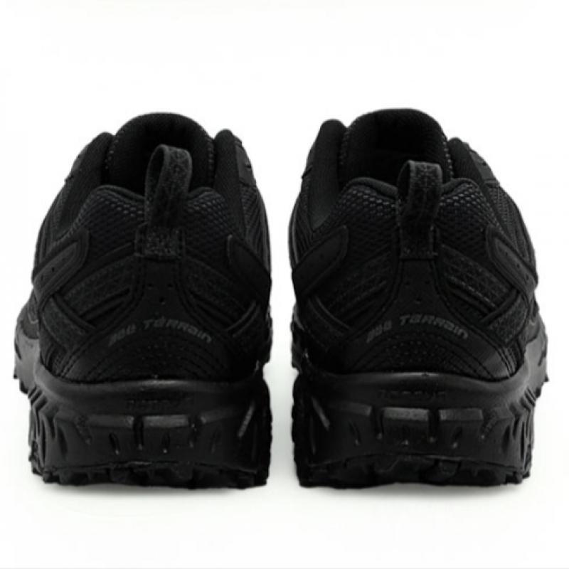 New Balance Club  Trail Running Shoes