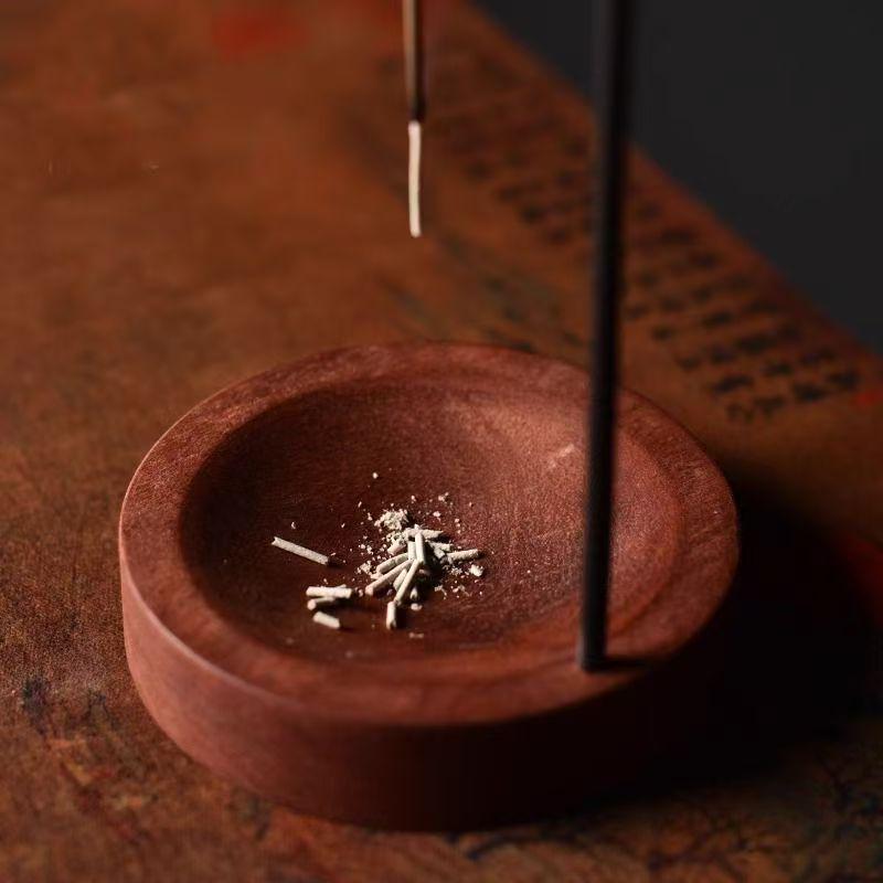 Elegant Chinese Style Incense Holder for Hanging Sticks - Creative Indoor Sandalwood Burner Ornament