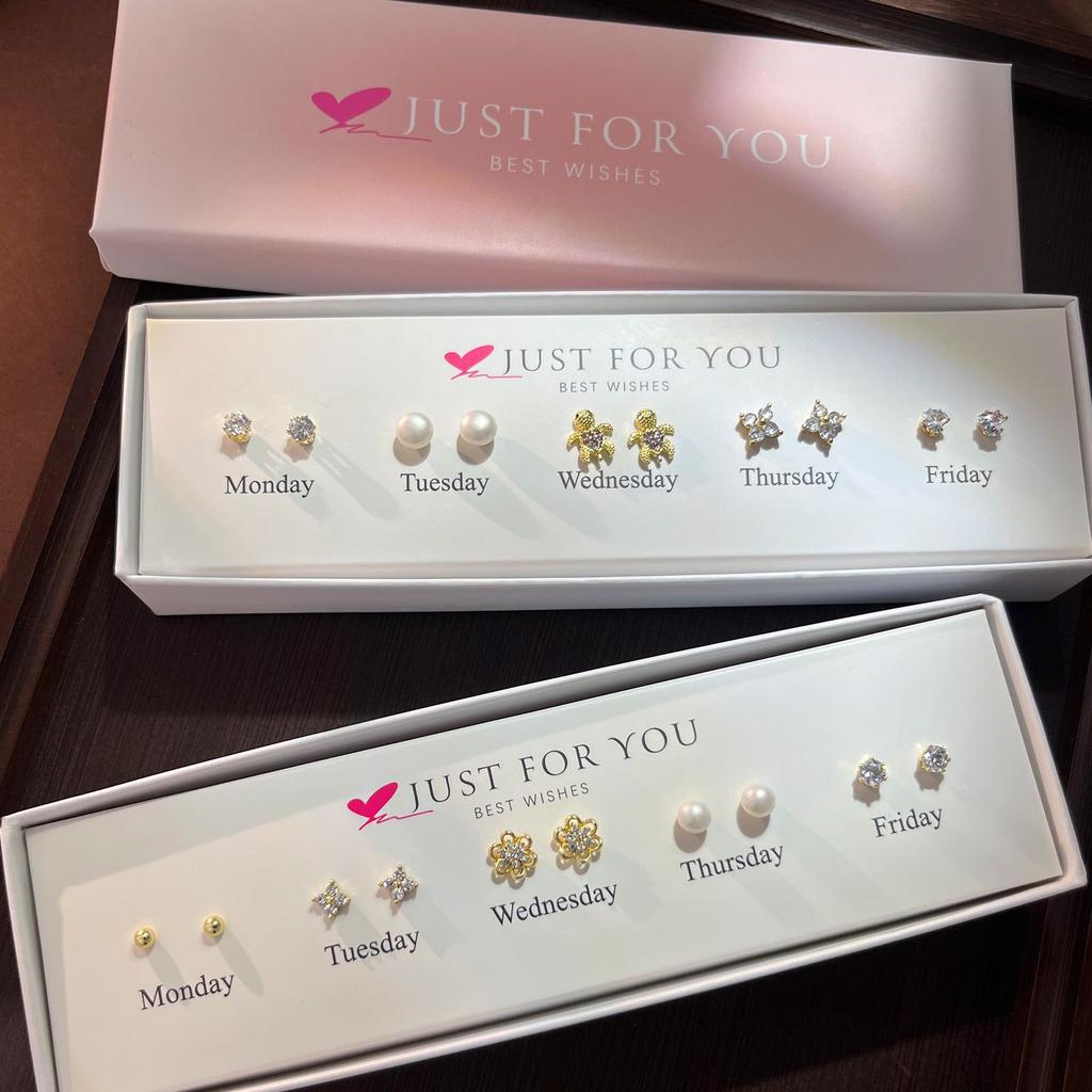 Heart-Shaped Flower & Butterfly Stud Earrings Ear Cuff - Cute Women's Jewelry