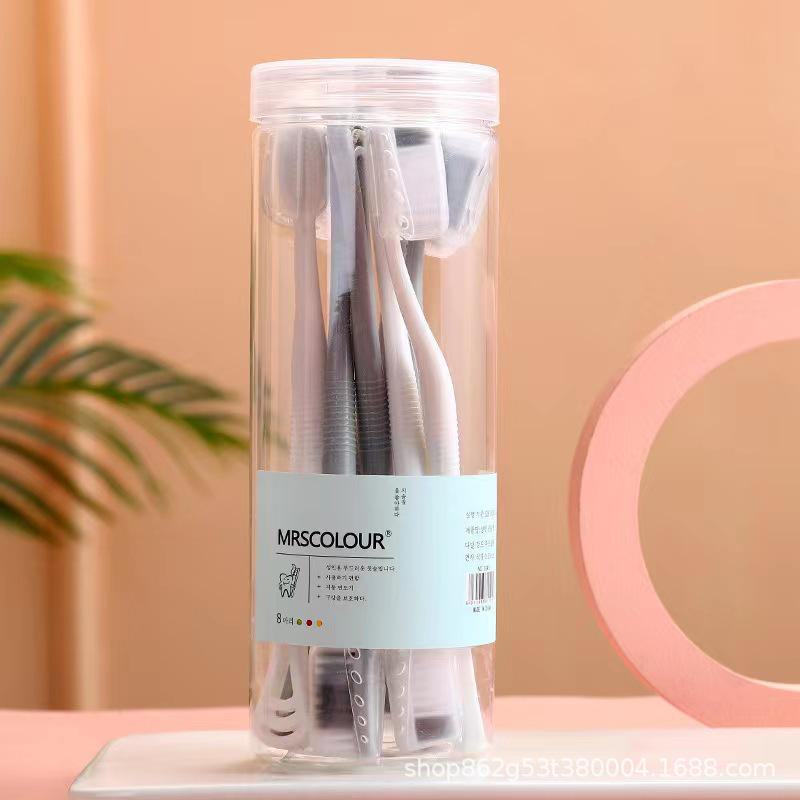 

Корпус из восьми мягких силиконовых зубных щеток для взрослых с двойным скребком для языка Plastic