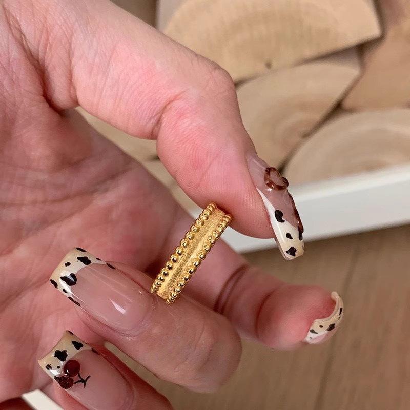 

Золотое Средневековое Кольцо с Матовым Краем из Бусин Женское Легкая Роскошь Высококлассный Нишевый Баухиния Цыганский Изысканное Открытое Кольцо