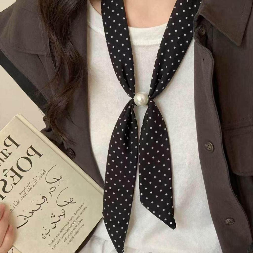 Spring and summer new women's neck silk scarf beaded necklace women's high-end temperament versatile atmosphere scarf fashion accessories