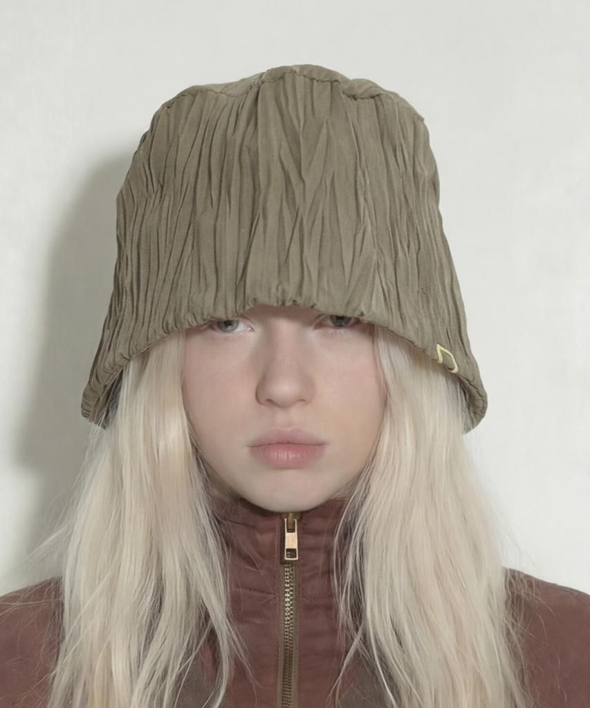 Eondeokeonteulolseutyudio Pleats Summer Bucket Hat Stand Bucket / Pleats Wave / Desert Olive