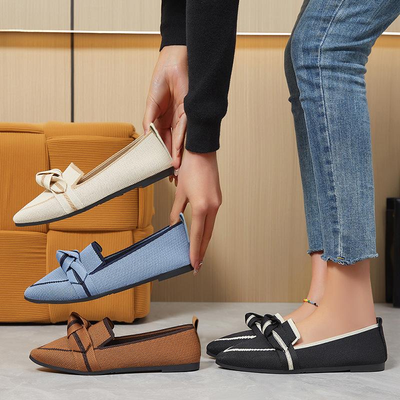 Women's Shoes Summer New Breathable Casual Shoes Mom Shoes Slip-on Pointed Toe Shoes