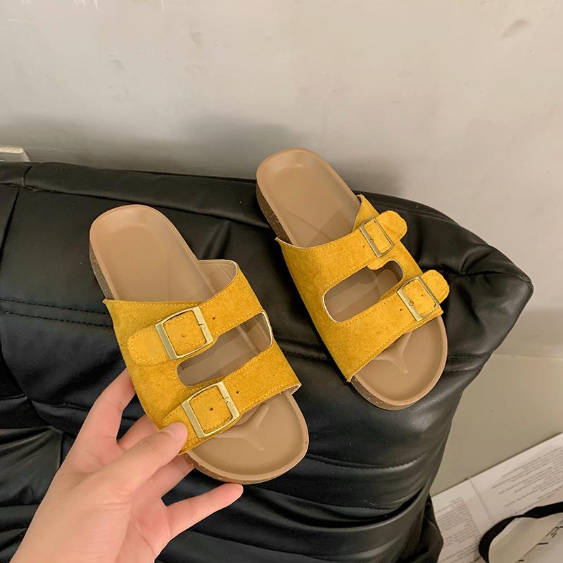 British style retro buckle slippers women's summer wear 2025 new Korean version of one-word drag beach shoes cool slippers