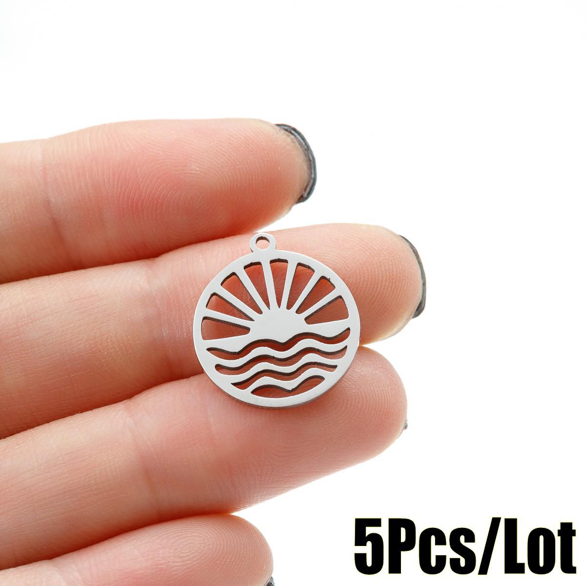 2025 Summer Wave Sun Pendant: Trendy Geometric Round Hollow Design Available