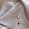 Simple Emerald Pearl Pendant Necklace Elegant White Collarbone Chain French Fashion Necklace