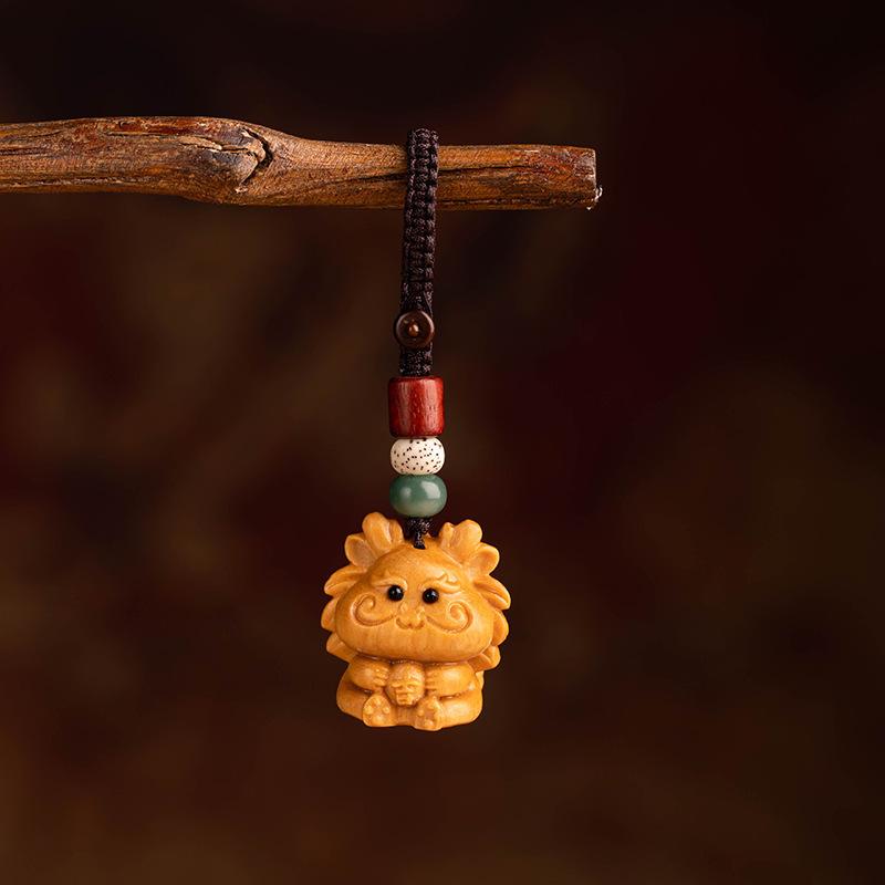 Sandalwood Zodiac Keychain: Rat, Ox, Tiger, Rabbit, Snake, Horse, Sheep, Monkey, Rooster, Dog, Pig, Dragon Car Pendant