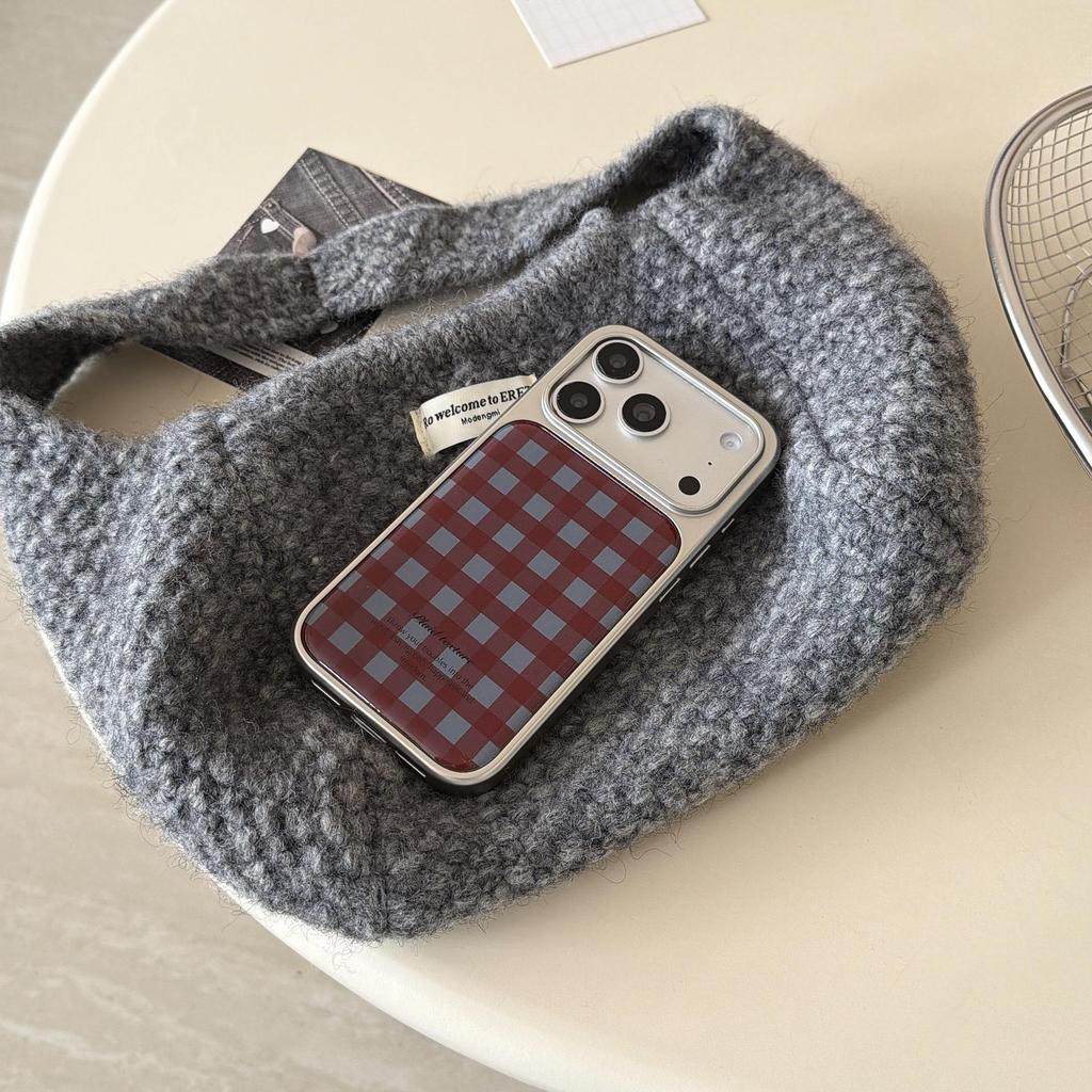 Retro Plaid Color Block Resin Phone Case for iPhone 17 Pro Max