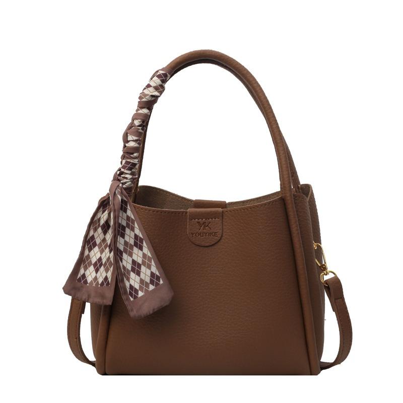 Soft leather bucket bag handbag women's new high-end versatile vegetable basket bag large-capacity shoulder messenger bag
