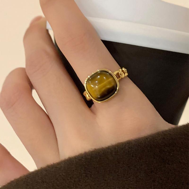 Vintage French Natural Stone Open Ring For Women Unique Design Adjustable Fashion Accessory