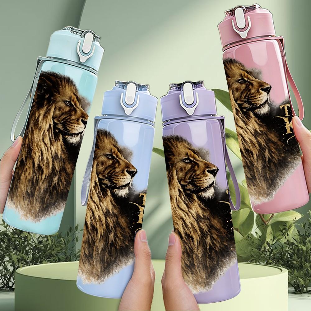 1PC Lion King Wild Animal Portrait Print 750ml Color Plastic Sports Water Bottle Leakproof Flip Straw Lid Suitable for Sports Office Home Use