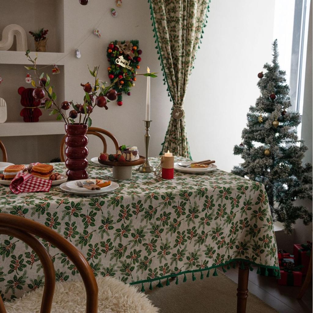 Tablecloth Christmas Holly Leaf Bronzing Berry Print Festive Table Cloth Cover Coffee Table Rectangle