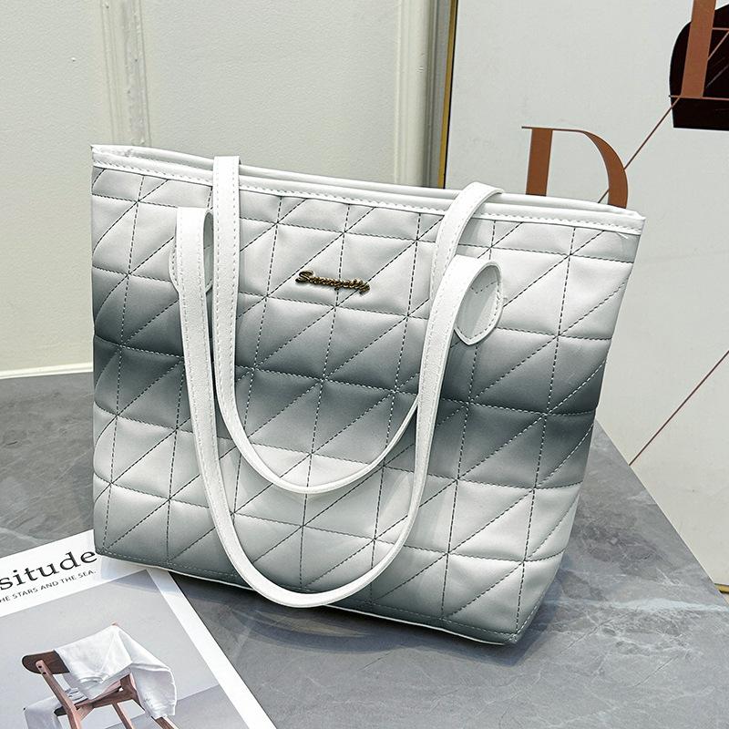 New Women's Tote Bag Handbag Versatile Niche Trend Temperament Shoulder Bag Large Capacity Women's Bag