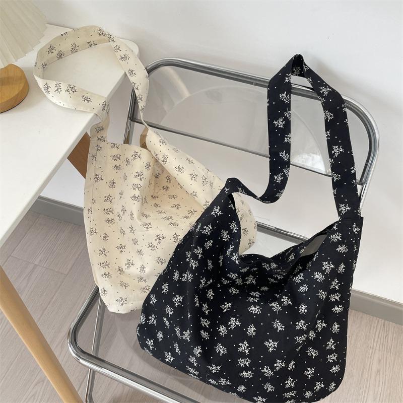 5 Broken Flower Canvas Bag Women's Spring and Summer New Casual One with Messenger Bag Large Capacity Shoulder Bag