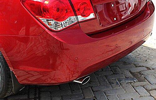 R-STYLE Easily dress up the rear view of your car