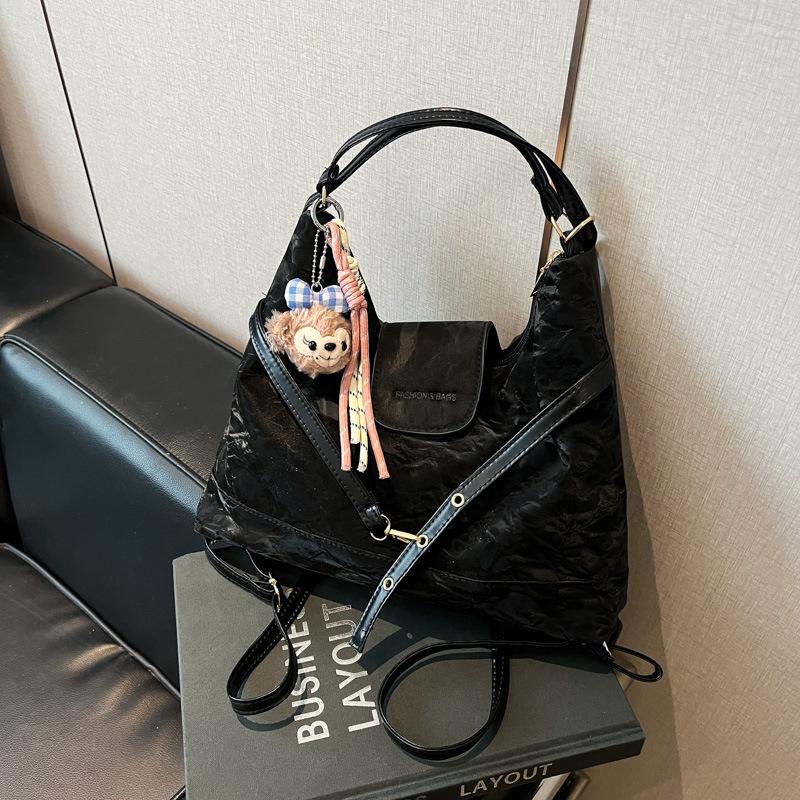 2025 Spring New Messenger Tote Bag Fashion Casual Backpack Simple Retro Bag Underarm Bag Women