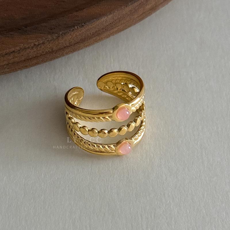 Exotic retro engraved open ring, niche inlaid with various colors of spar, holiday commuting atmosphere, adjustable ring