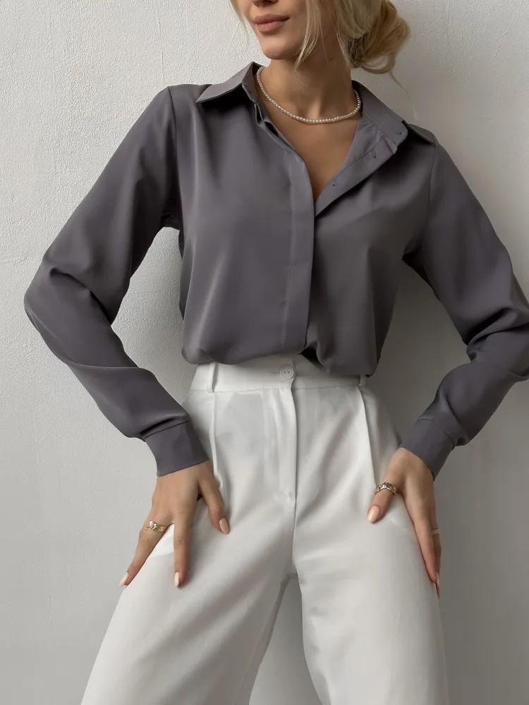 European-American Slim Fit Long-Sleeved Shirt: Elegant & Modern