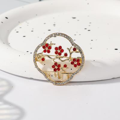 Female Fashion Retro Chinese Style Hollow Plum Blossom Brooch