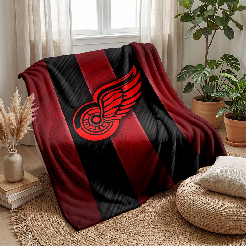 Detroit Red Wings Flannel Fleece Blanket Cozy Warm Throw Blanket For Couch Bed Travel All Season Use