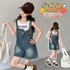 Girls' Trendy and Cool Overalls for Summer 2026, Korean Version, Stylish Jeans for Little Girls, Fashionable Casual Shorts for Big Children