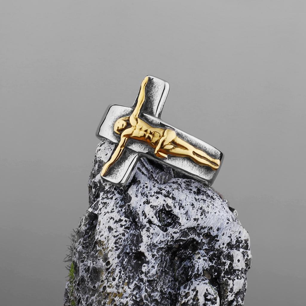Retro Kors Jesus Rustfritt Stål Ring for Menn & Kvinner Antikk Gotisk Metallring Zirkon Kristne Tilbehør Velsignelse Gave