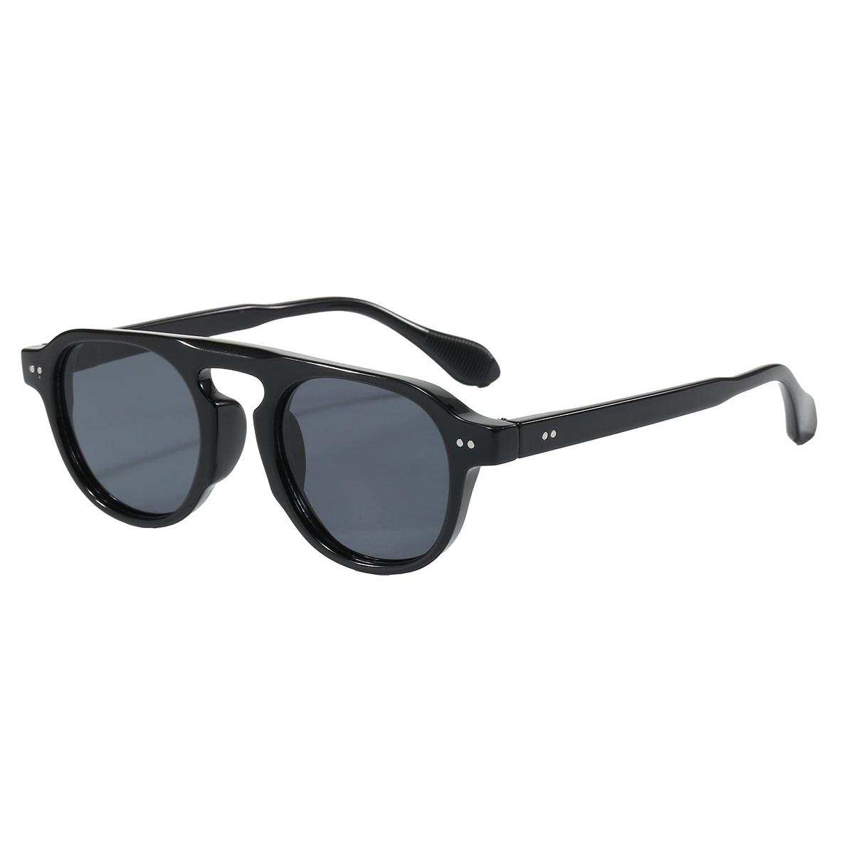 

Stylish Female Square Aviator Sunglasses Ins Popular Male Retro Rivets Punk Female Sun Eyewear Male Sun Eyewear UV Protection 400 as picture