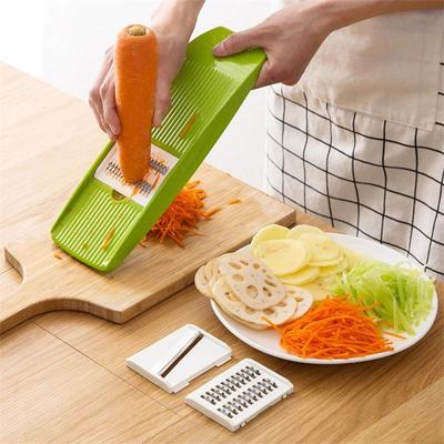 Mandoline Gemüseschneider Reibe Karotten Koreanischer Kohl Küchenmaschinen Manueller Schneider Küchenzubehör Werkzeuge mit 3 Klingen