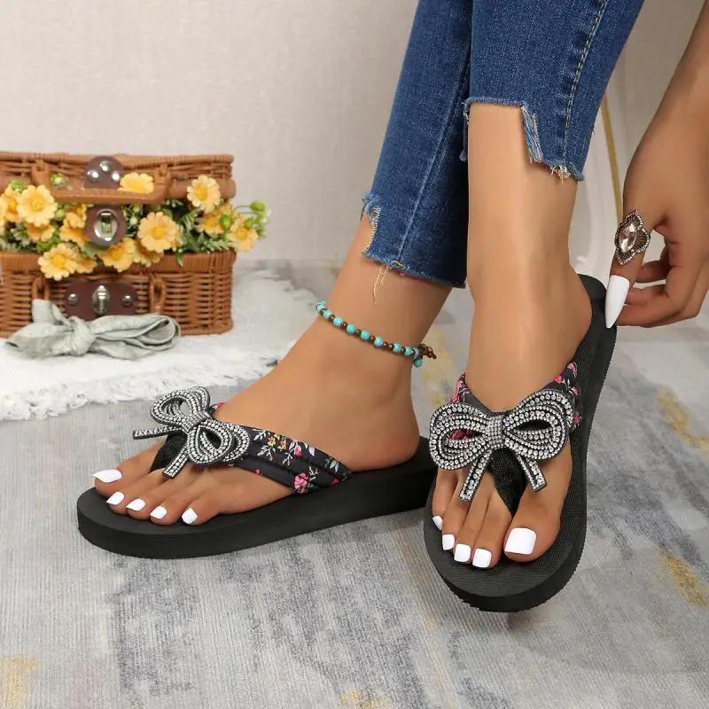 Fashion Women Large Crystal Butterfly-Knot Clip Toe Sandals Multi-Color Print Floral Beach Flip Flops Beautiful Comfort Zapatos De Mujer