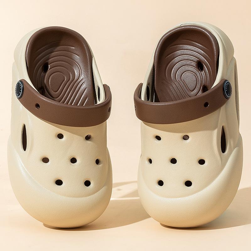 Children's cool slippers boys summer baby home shoes hole shoes indoor children sandals girls non-slip beach shoes