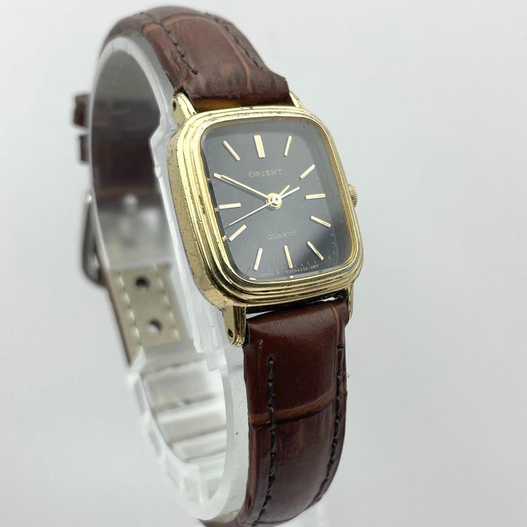 Used 80s Vintage Orient Tank Gold Watch Dress Watch Rectangular Square Quartz Working Item