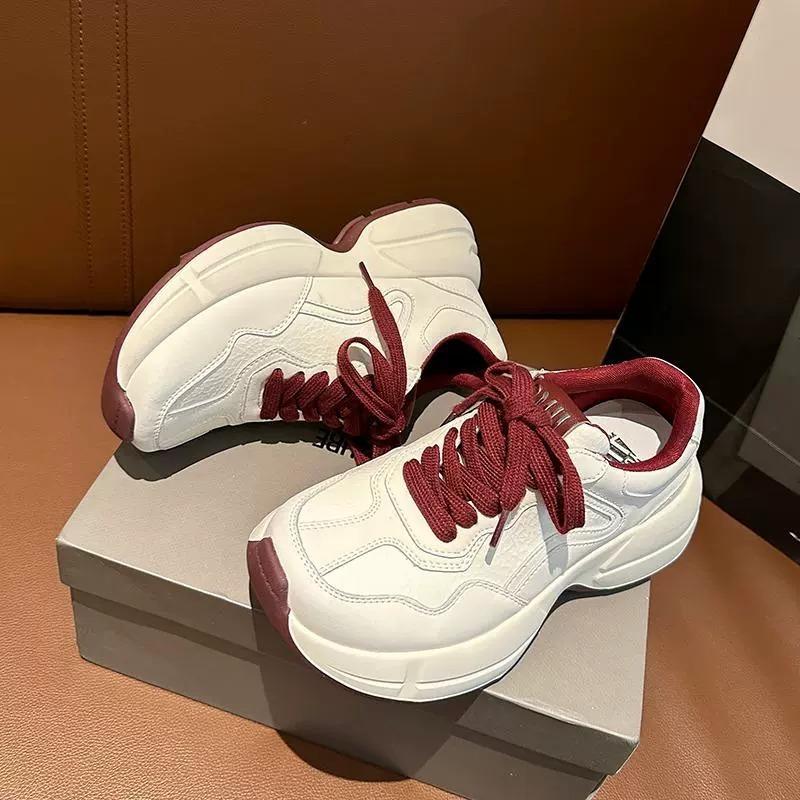 Leather Platform Dad Shoes Women's Autumn and Winter New Retro Versatile Light Feet Small Casual Sports White Shoes
