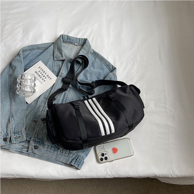 

Нейлоновая парусиновая полосатая сумка через плечо большой вместимости для спорта, фитнеса, йоги и коротких поездок