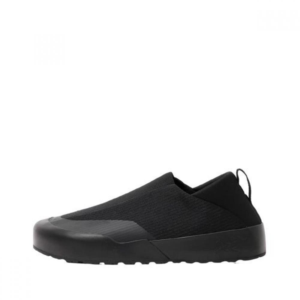 

Arc Teryx Cragg Man 25fw 245983 BLACK / BLACK/UK 7.5 (260㎜)