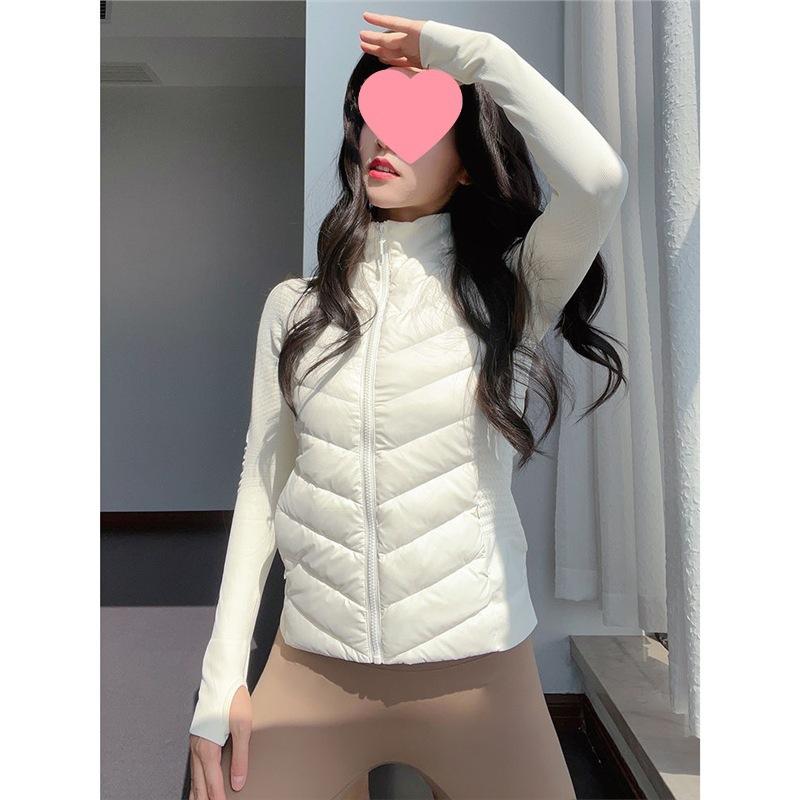 Lightweight Down Jacket Women's Short Zip-Up Puffer Coat for Fitness Running Casual