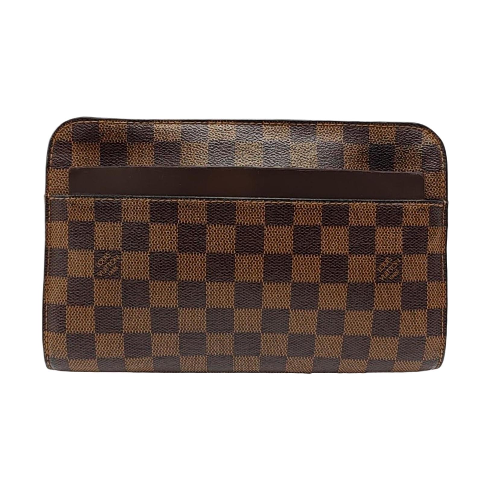 [Pre-Owned] Logo Patch Checkered Canvas Clutch - Very Good #FTBKPW ONE SIZE
