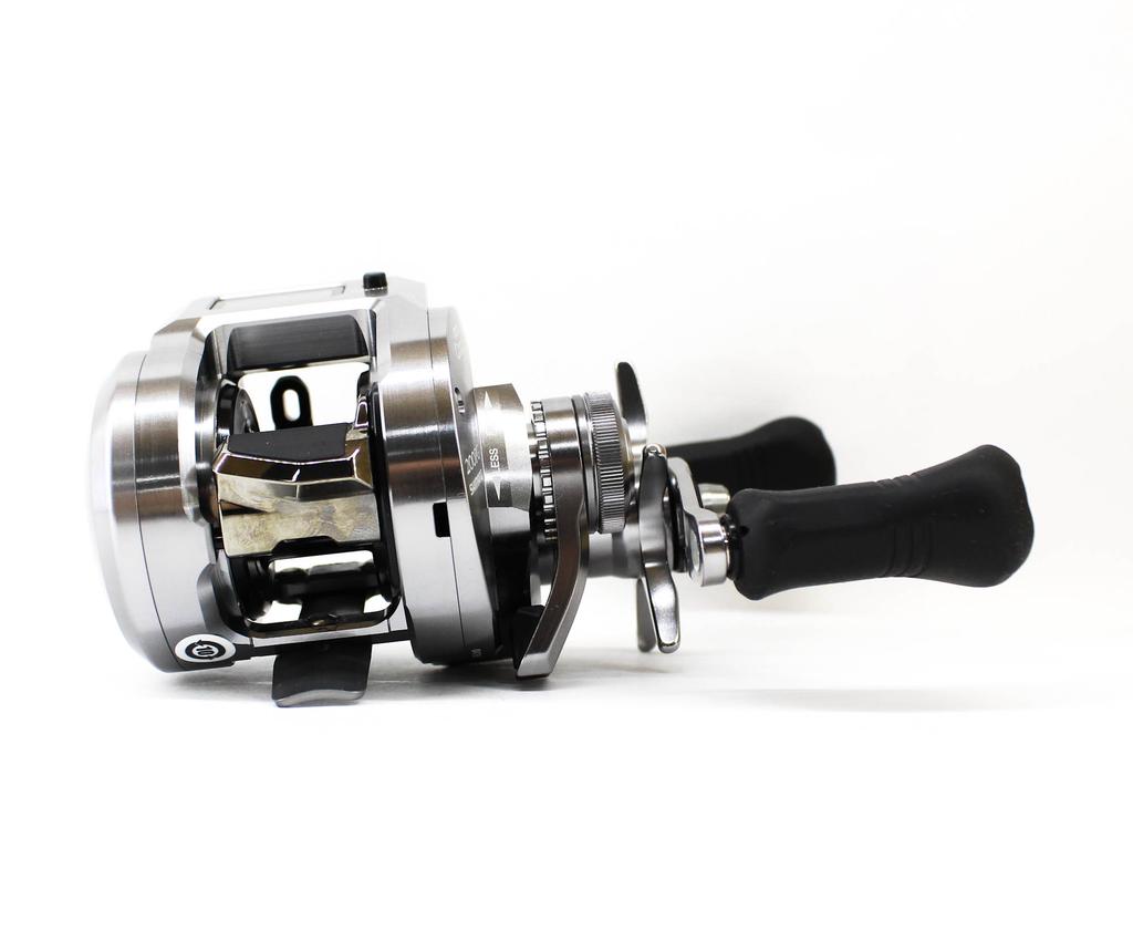 Shimano Reel Baitcast Ocea Conquest CT 200 PG 2025 Right Hand (7663)