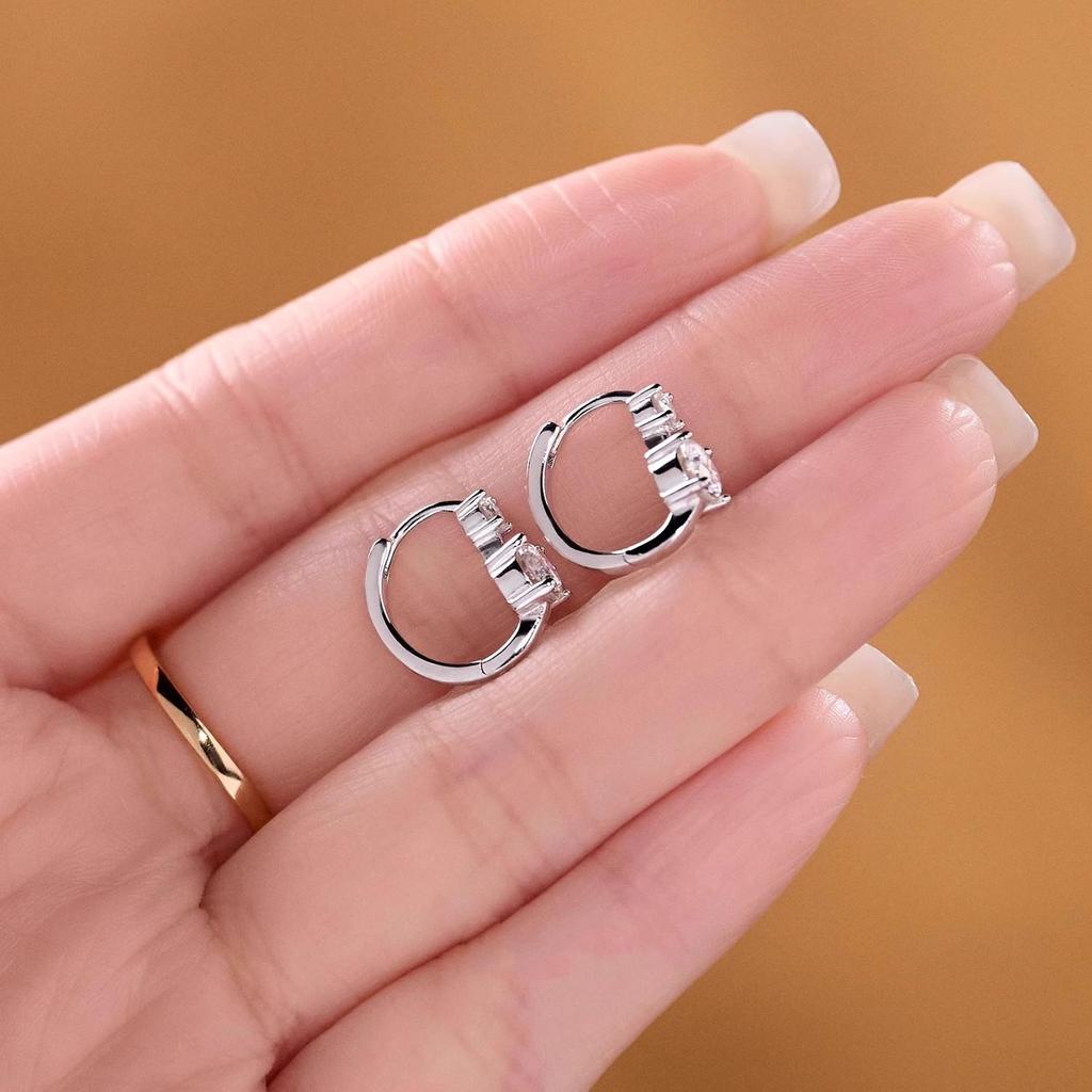 Genuine S925 Sterling Silver Moissanite Diamond Earrings: 18k White Gold-Plated Hoops, Light Luxury Cold Style Studs for Women