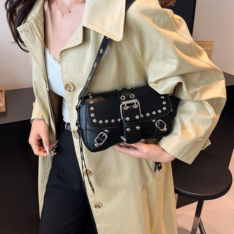 Trendy Punk Style Armpit Bag Large Capacity Underarm Bag Vintage Style Handbag Rivet Design Shoulder Bag For Women