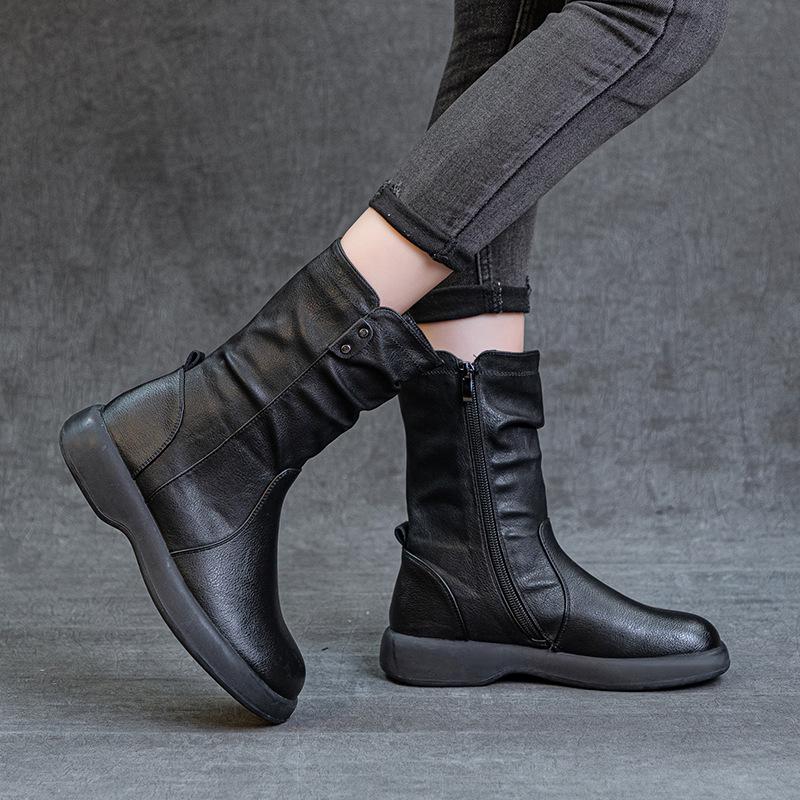 2024 Women's British Style Flat-Sole Velvet Mid-Length Martin Boots for Autumn and Winter