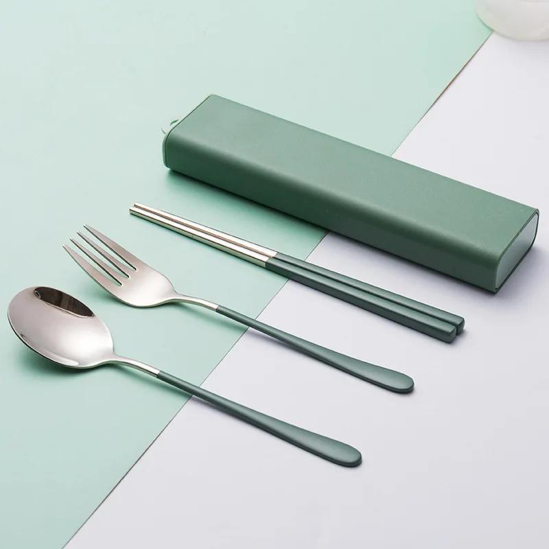 3pcs/Set Eco Friendly Dish Kitchen Accessories Silverware Sets Gold Knife Fork Spoon Portable Cutlery Sets With Case