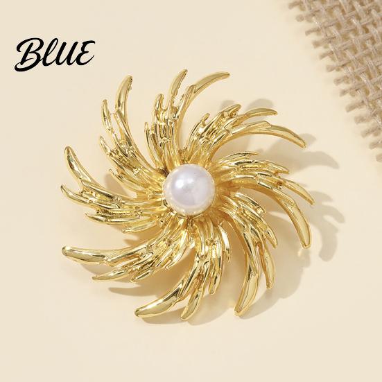Versatile Accessory Pin Zinc Alloy Brooch Pin Flower Shape Lapel