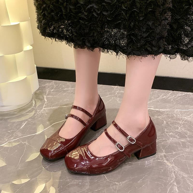 French Small Fragrant Style Square Head Thick Heel Summer New Women's Outer Wear Light Mouth One-word Buckle Belt Fashionable and Comfortable Si